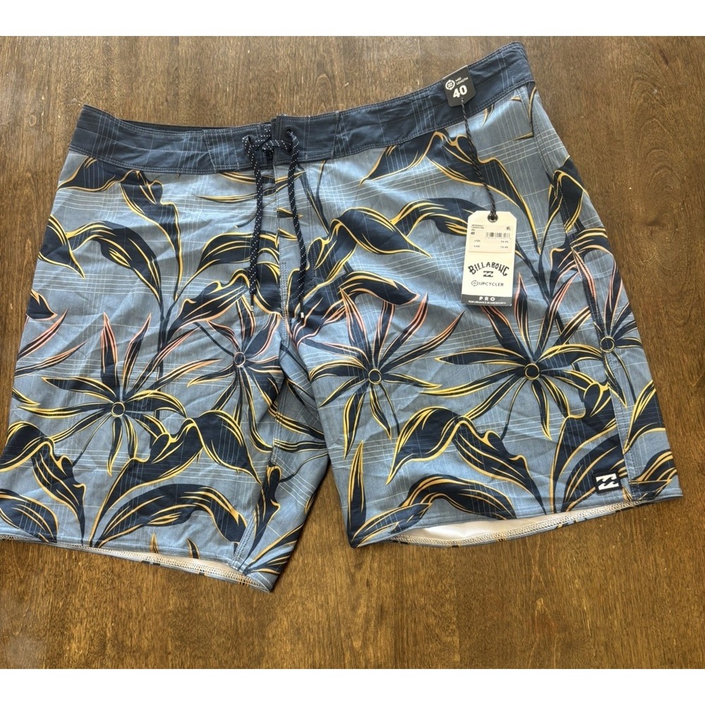 Billabong Sundays Pro Boardshorts Mens 40 NavyTropical Sunset Palm Tree Swim